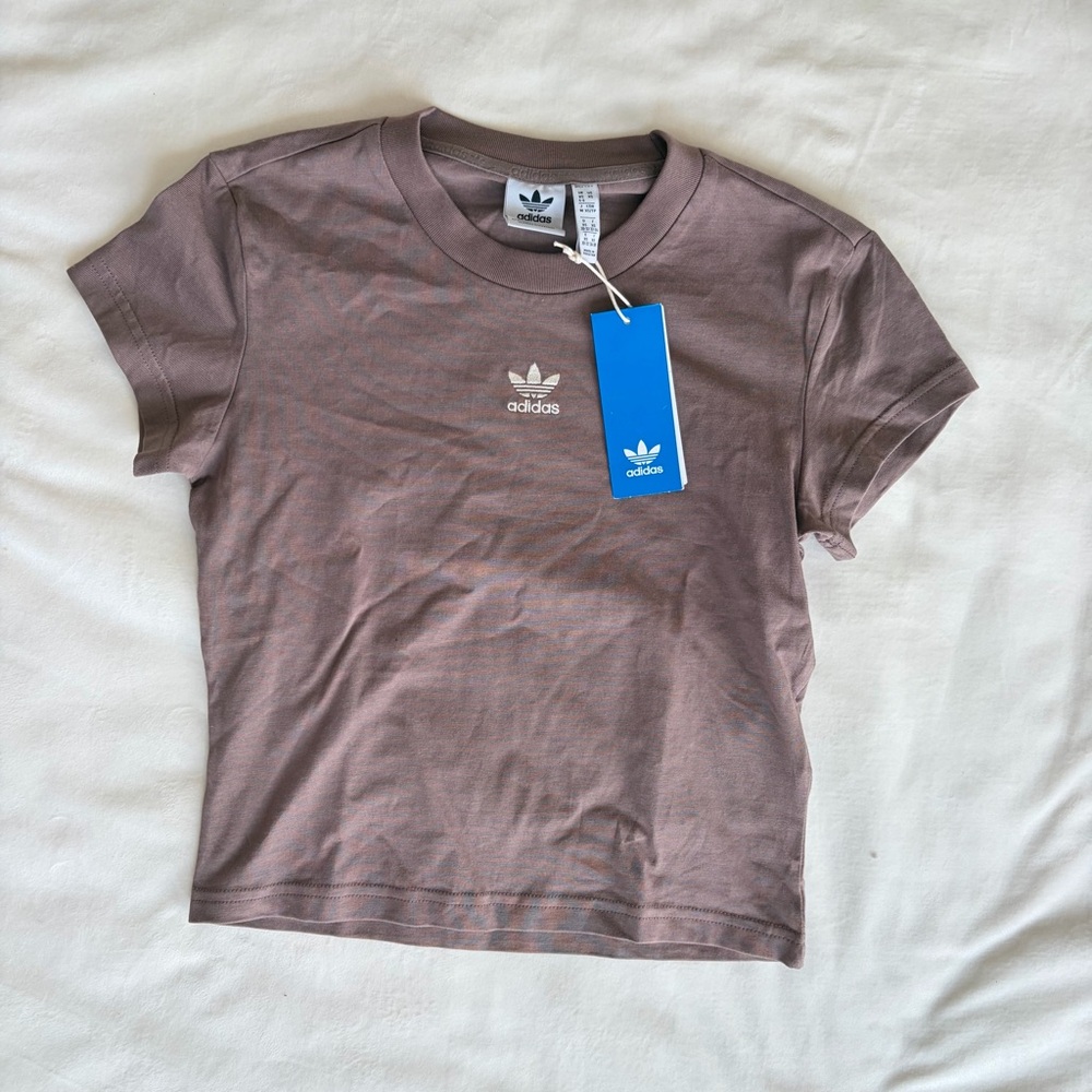 Adidas Women’s cropped tshirt
